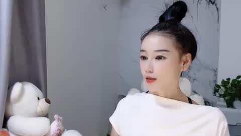 Snapshot of happysweety1688 chatting on 10.12.25 happysweety1688 online show from 10.12.25