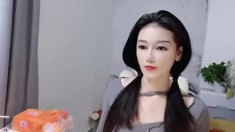 Snapshot of happysweety1688 chatting on 10.26.25 happysweety1688 online show from 10.26.25