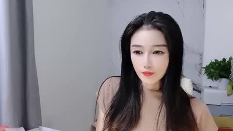 Snapshot of happysweety1688 chatting on 10.30.25 happysweety1688 online show from 10.30.25