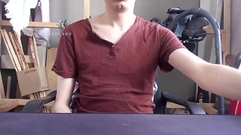 Snapshot of happytronco chatting on 09.13.25 happytronco online show from 09.13.25