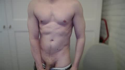 Snapshot of happyvelvetpaw chatting on 04.02.26 happyvelvetpaw online show from 04.02.26