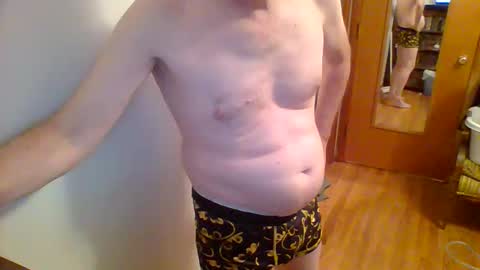 Snapshot of har5 chatting on 11.12.25 Hardy-Har online show from 11.12.25