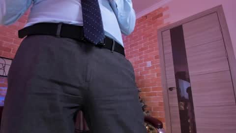 Snapshot of hard_and_juici chatting on 01.07.25 Steve online show from 01.07.25