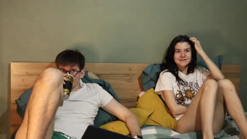 Snapshot of hard_pepper chatting on 01.20.25 Emily and David online show from 01.20.25