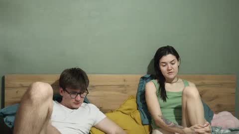 Snapshot of hard_pepper chatting on 02.27.25 Emily and David online show from 02.27.25