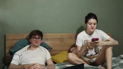 Snapshot of hard_pepper chatting on 03.04.25 Emily and David online show from 03.04.25