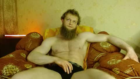 Valentino Hard online show from 11.06.25