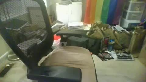 Snapshot of hardck chatting on 09.28.25 hardy online show from 09.28.25