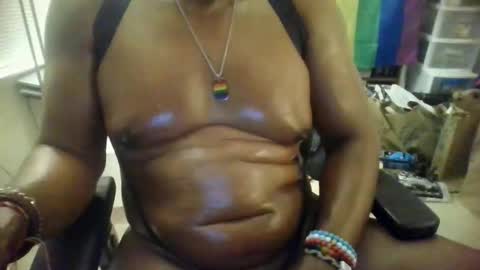 Snapshot of hardck chatting on 12.22.25 hardy online show from 12.22.25