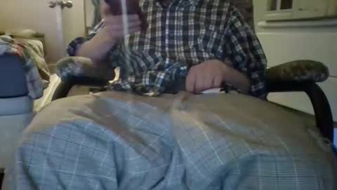 Snapshot of hardguymike chatting on 04.19.26 hardguymike online show from 04.19.26