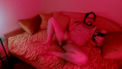 Snapshot of hardigan_dix chatting on 02.16.25 hardigan online show from 02.16.25