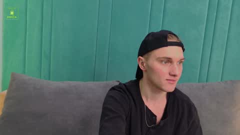 Snapshot of hardinross chatting on 02.18.25 HARDin online show from 02.18.25