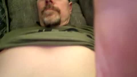 Snapshot of hardlyhardhar chatting on 04.18.26 hardlyhardhar online show from 04.18.26