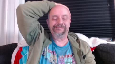 MrLazy online show from 01.15.25