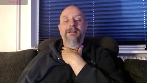 MrLazy online show from 10.26.25