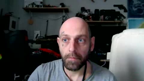 hardnhorny198 online show from 03.17.26