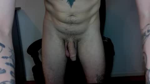 Snapshot of hardtohandle666 chatting on 09.12.25 Liam online show from 09.12.25