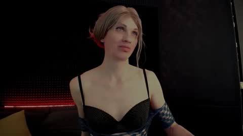 Miss Hardy online show from 01.09.26