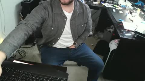 Snapshot of hardyhar702 chatting on 02.13.25 hardyhar702 online show from 02.13.25