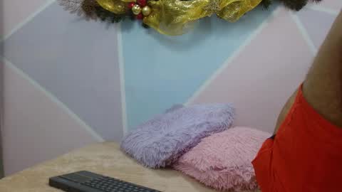 Snapshot of haresandpame_mds chatting on 12.28.24 Hares online show from 12.28.24