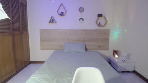 harknite online show from 12.22.25