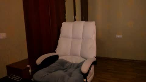 Julia online show from 11.13.25