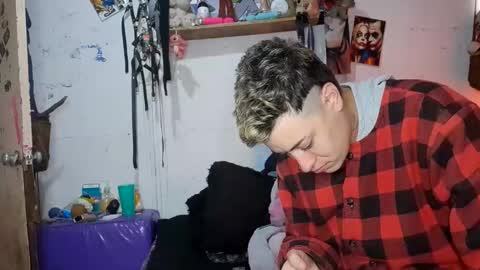    online show from 02.08.25