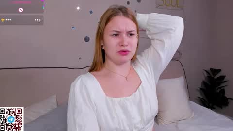 Christine online show from 09.12.25