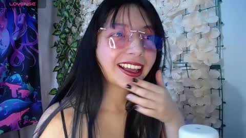 Harmonys World online show from 02.23.26