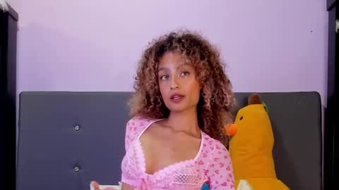 Harmony Hill online show from 11.01.25