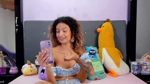 Snapshot of harmonyy_hill chatting on 06.02.26 Harmony Hill online show from 06.02.26