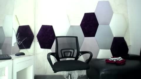 Snapshot of haroldmick chatting on 02.22.26 haroldmick online show from 02.22.26