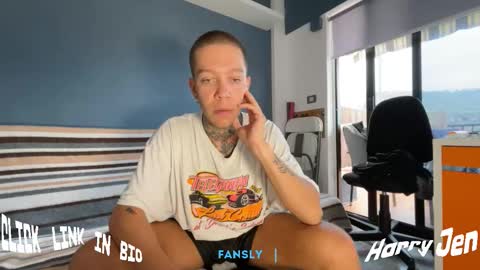 Snapshot of harry_jen chatting on 09.09.25 TAP HERE choise Harry tattoo on chest Jen curls hair online show from 09.09.25