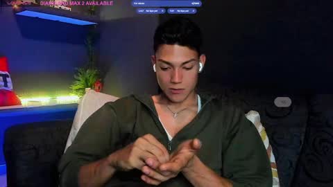 Snapshot of harrydavidsonx chatting on 04.23.26 ... online show from 04.23.26
