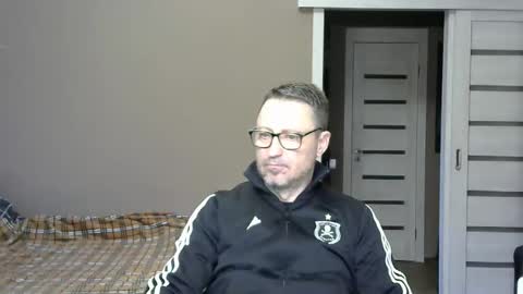 HarrySnake online show from 01.12.25