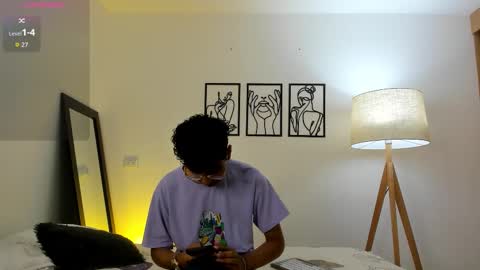 Snapshot of harrytwink18 chatting on 01.10.26 HARRY online show from 01.10.26