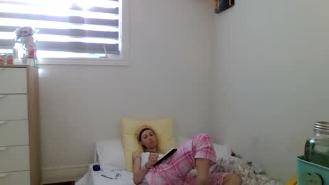 Snapshot of hartdrive chatting on 01.29.25 KARLIE QUINZEL stripper MD. online show from 01.29.25