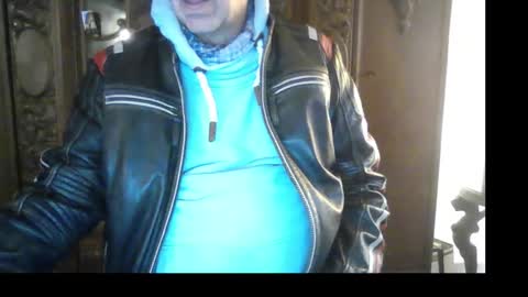 Snapshot of hartwichser1 chatting on 11.02.25 hot n nasty online show from 11.02.25