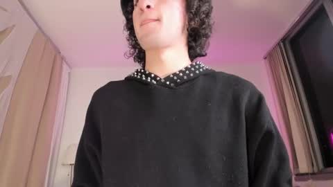 Snapshot of haru__kii chatting on 10.17.25 haru online show from 10.17.25