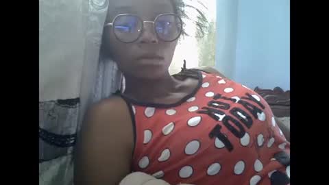 Snapshot of harysette chatting on 02.07.25 harysette online show from 02.07.25