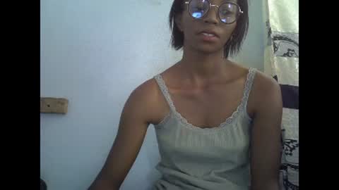 Snapshot of harysette chatting on 02.18.25 harysette online show from 02.18.25