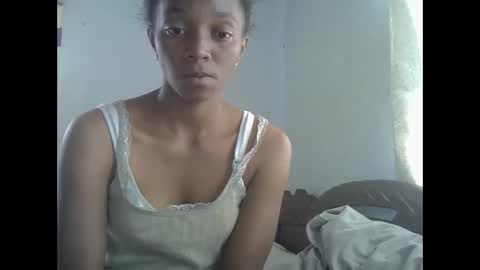 Snapshot of harysette chatting on 09.18.25 harysette online show from 09.18.25