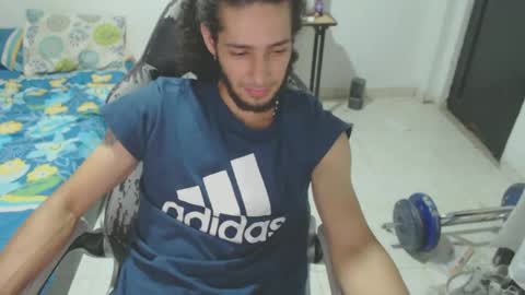 Snapshot of hasani_savala chatting on 10.18.25 Hasani online show from 10.18.25