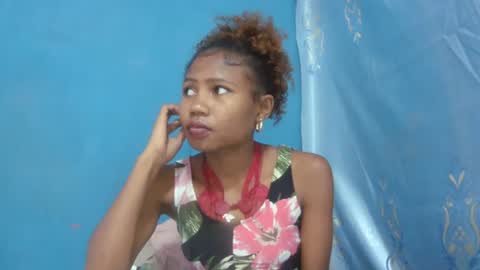 Snapshot of hasleyinah chatting on 06.18.26 hasleyinah online show from 06.18.26