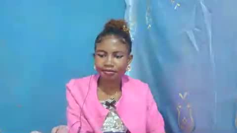 Snapshot of hasleyinah chatting on 07.02.26 hasleyinah online show from 07.02.26
