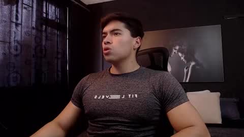 Snapshot of hat_guy01 chatting on 02.16.26 hat_guy01 online show from 02.16.26