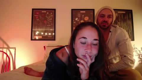 Snapshot of hatchet_and_fox chatting on 02.26.25 Hatchet and Fox online show from 02.26.25