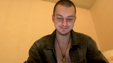 dee online show from 12.04.24