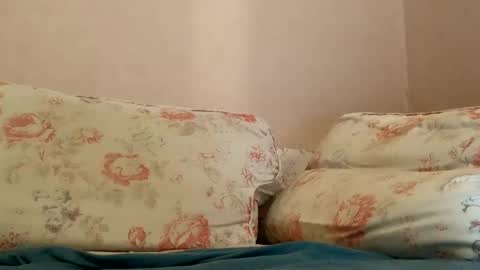 dee online show from 02.19.25