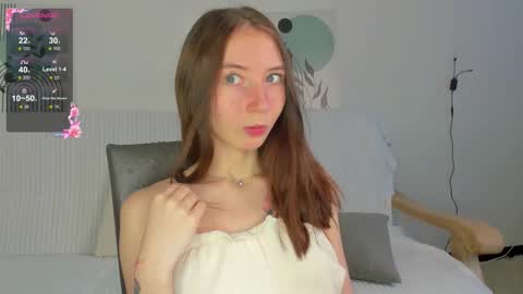 Lola online show from 11.15.25